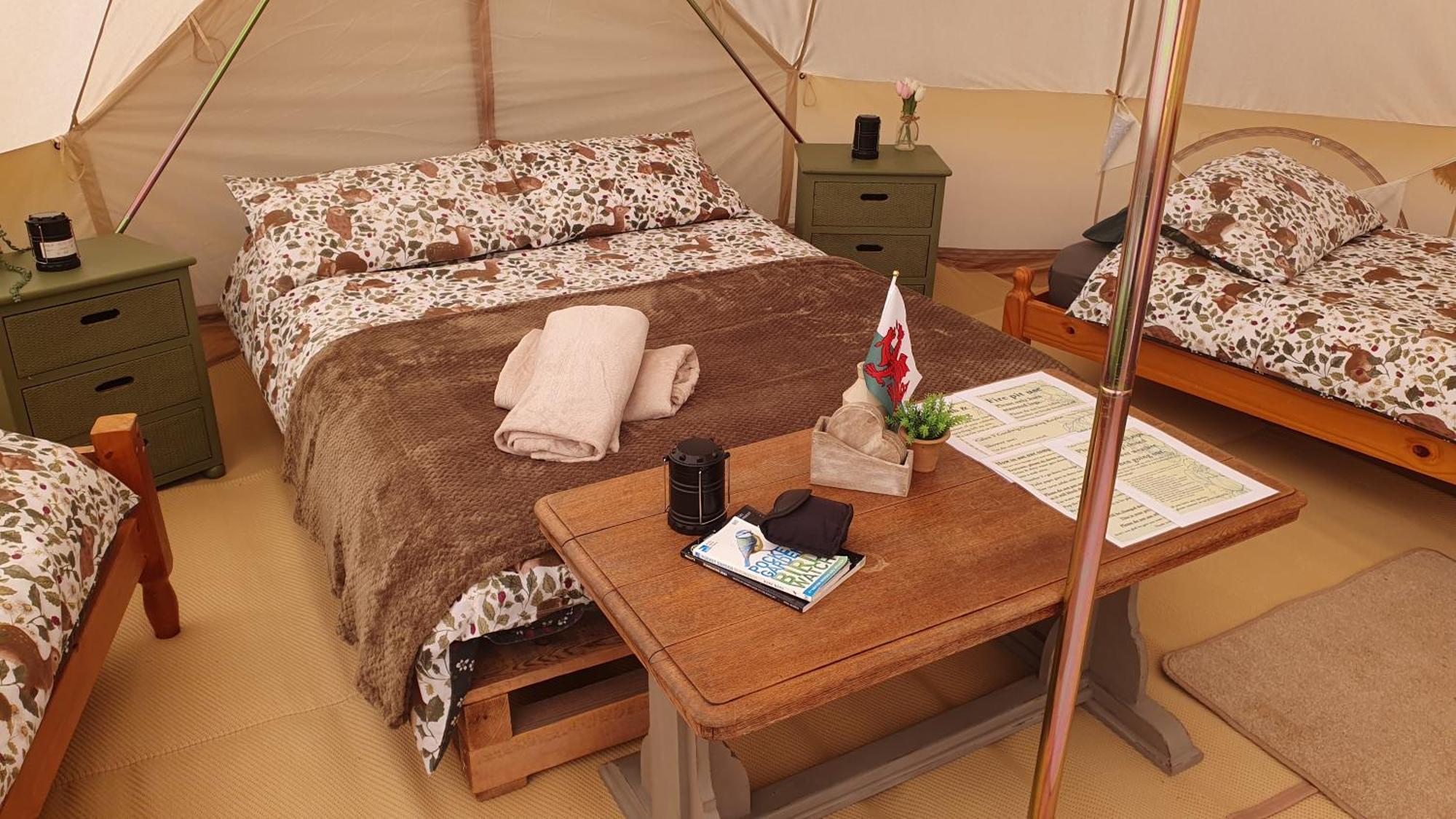Hotel Calon Y Goedwig Glamping Llandovery Exteriér fotografie
